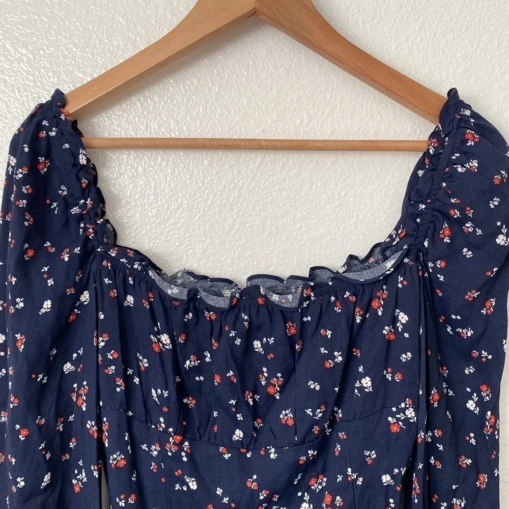Reformation Navy Blue Floral Square-Neck Puff Sleeve Top